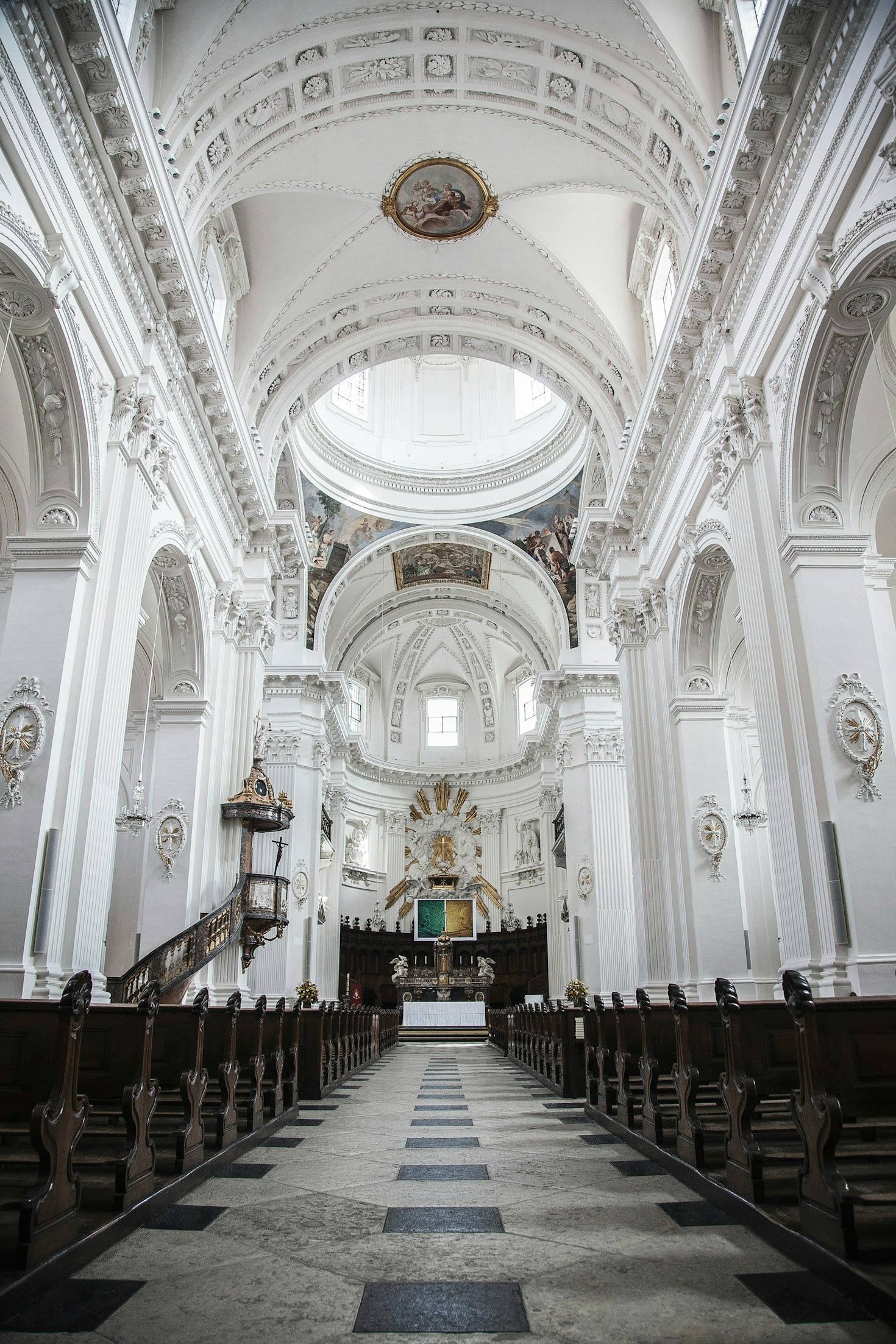Interviste con leader spirituali della Chiesa Ortodossa